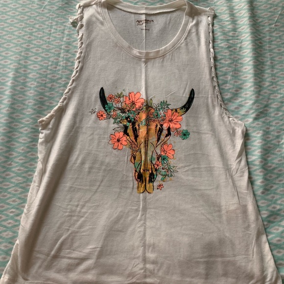 ⭐️Muscle tank bundle - Picture 3 of 5